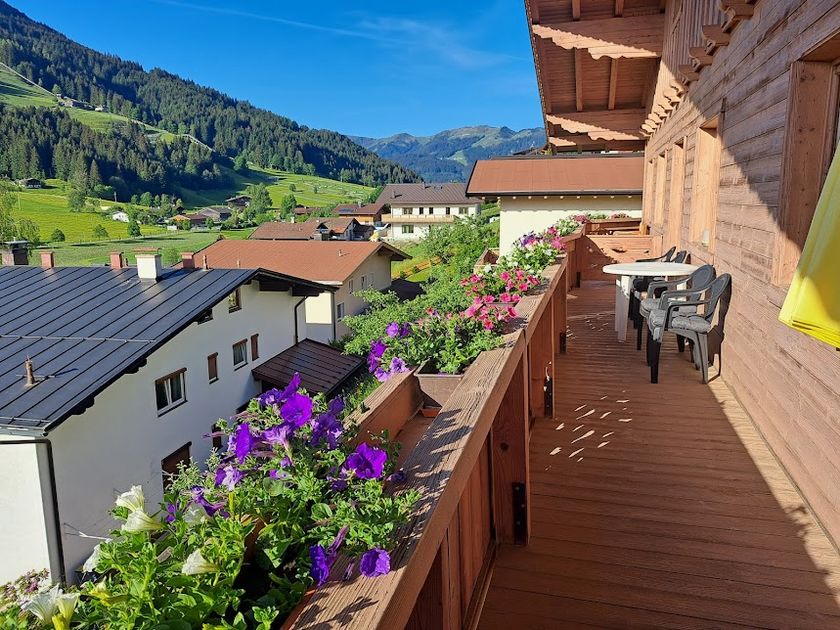 Ferienwohnung mit Balkon